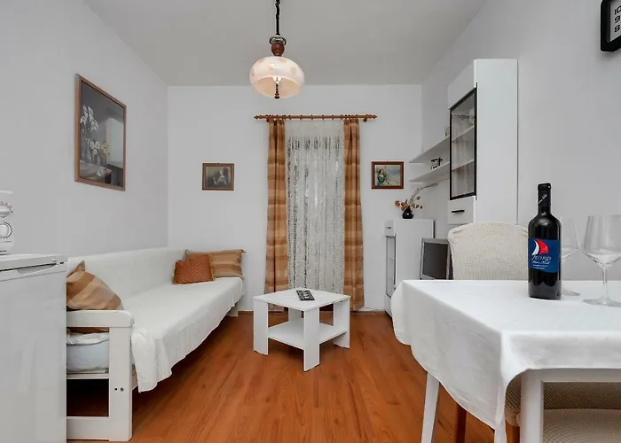 Tihana 마카르스카